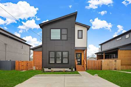 207 Eisenhower Dr Nashville, TN 37211