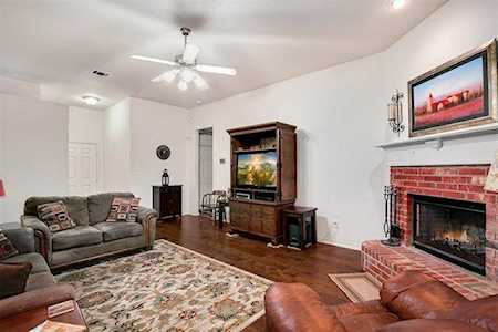 9209 Marilyn Drive White Settlement, TX 76108