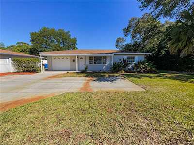 6281 38th Ave N St. Petersburg, FL 33710