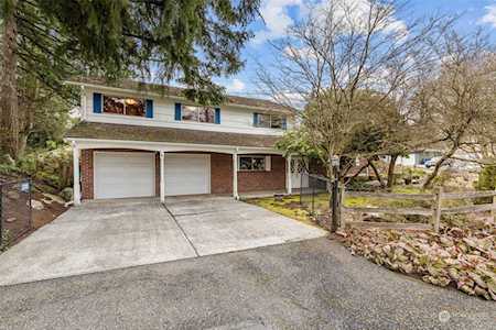 2705 S 282nd St Federal Way, WA 98003