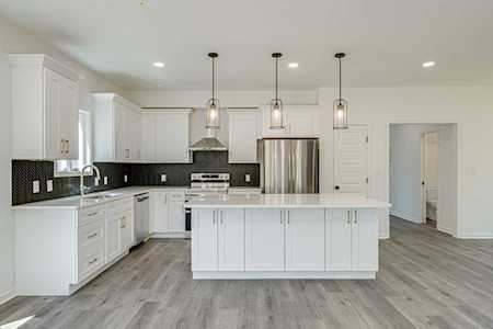 204B Queen Ave Nashville, TN 37207