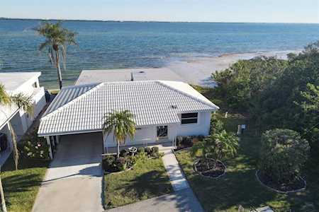948 Spanish Dr S Longboat Key, FL 34228