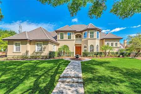 8734 Crestgate CIRCLE Orlando, FL 32819