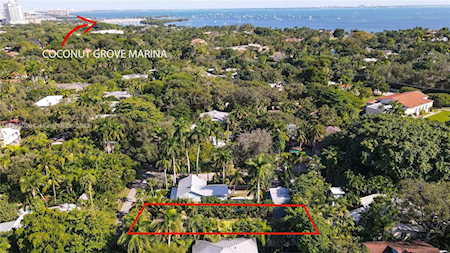 3610 Royal Palm Ave Coconut Grove, FL 33133