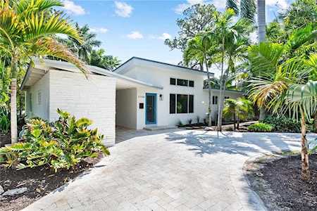 2756 NE 14th Ave Wilton Manors, FL 33334