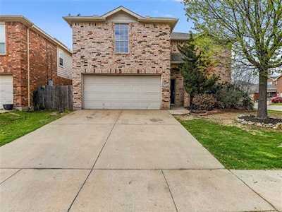 10477 Hideaway Trail Fort Worth, TX 76131