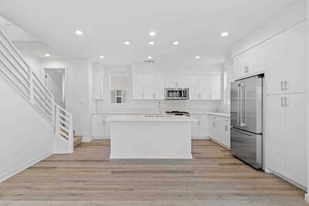 10553 Coupland Way San Diego, CA 92126