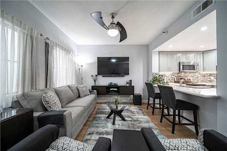 730 W 4th St #203 Long Beach, CA 90802