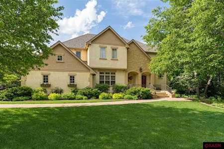 224 Mayan Way Mankato, MN 56001