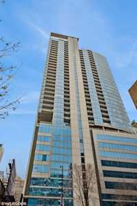 303 W Ohio St #3305 Chicago, IL 60654