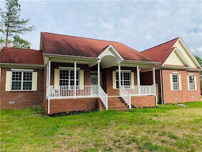 2088 Millville Rd Chesapeake, VA 23323