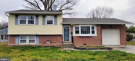 407 Hickory Ave Penns Grove, NJ 08069