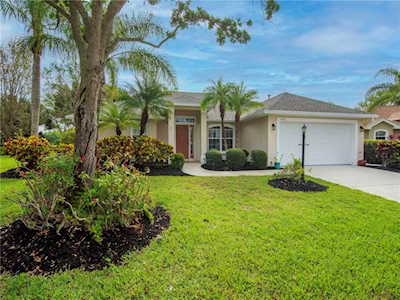 467 E SW Key Lime Square Vero Beach, FL 32968