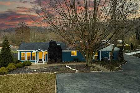 612 Babler Park Dr Wildwood, MO 63005