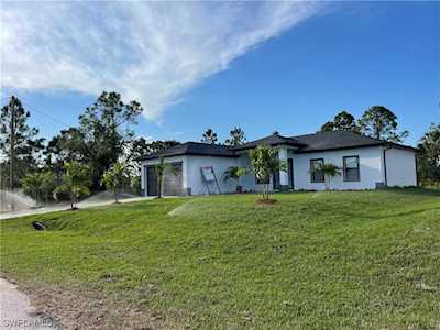 3216 SW 45th St Lehigh Acres, FL 33976