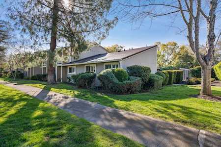 2694 Truxel Road Sacramento, CA 95833