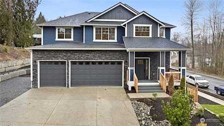 2634 Lake Dr Lake Stevens, WA 98258