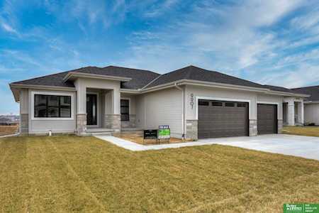 9907 S 98th St Papillion, NE 68046