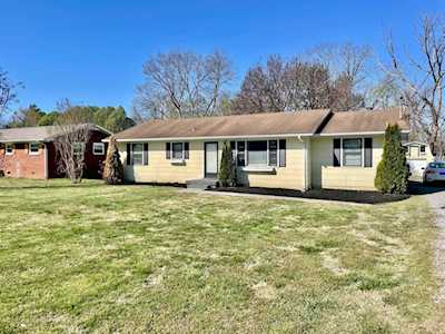 1723 Hamilton Dr Murfreesboro, TN 37129