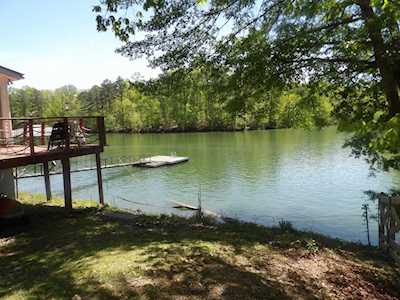 556 East Lake Shore Dr Double Springs, AL 35553