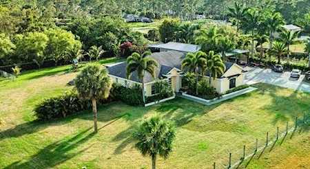 16966 N 82nd Road The Acreage, FL 33470