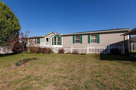 1160 Peppertree Dr Mount Holly, NC 28120