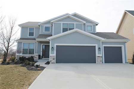 18301 W 193rd St Spring Hill, KS 66083