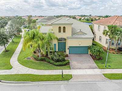 11307 SW Kingslake Circle Port Saint Lucie, FL 34987