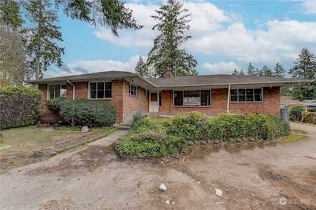 17934 Fremont Ave N Shoreline, WA 98133