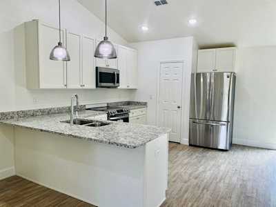 85 Monroe Creek Dr Midway, FL 32343