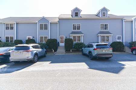 16 Pinecrest Village #16 Hopkinton, MA 01748