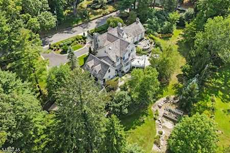 46 Hathaway Ln Essex Fells Twp., NJ 07021