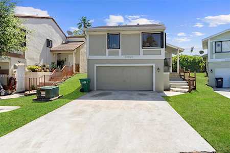 10021 SW 218th St Cutler Bay, FL 33190