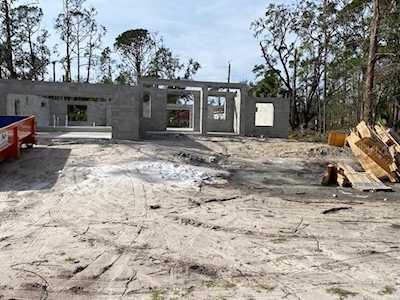 323 Lindon St Port Charlotte, FL 33954
