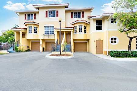 750 NE 90th St #803 Miami, FL 33138