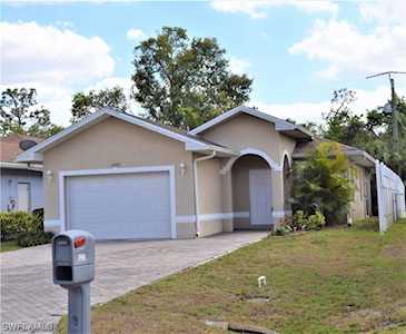 12217 De Moya Dr Fort Myers, FL 33905