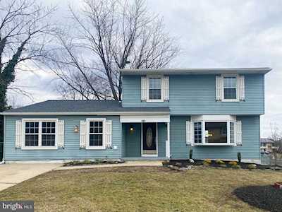 597 Sherrington Ln Runnemede, NJ 08078