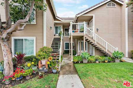 8722 Beckenham Ln #D Inglewood, CA 90305