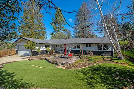 3238 Driftwood Dr Lafayette, CA 94549
