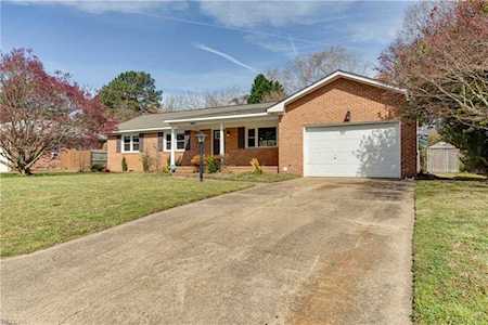 5544 N Sunland Dr Virginia Beach, VA 23464