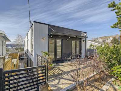 6409 23rd Ave S Seattle, WA 98108