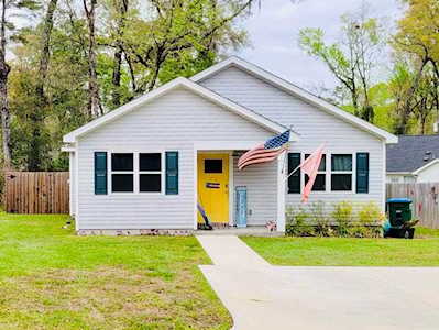 2 Arapaho Trl Crawfordville, FL 32327