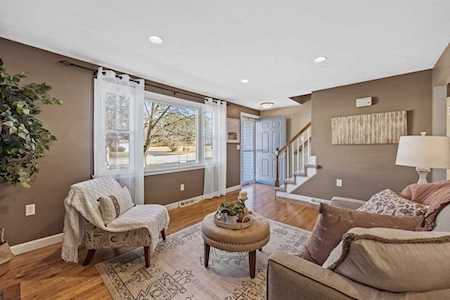 17 Buena Vista Dr #17 Franklin, MA 02038