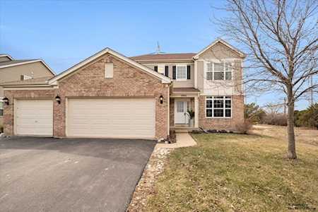 5983 Mackinac Ln Hoffman Estates, IL 60192
