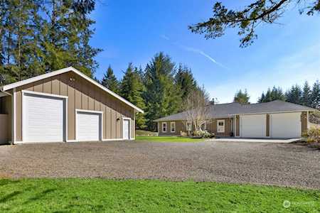 20436 Pond View Ln NE Poulsbo, WA 98370