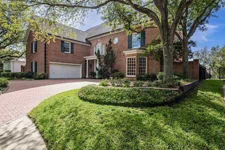 45 Queen Mary Ct Sugar Land, TX 77479