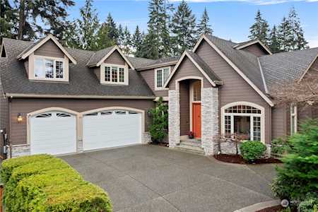2205 109th Ave SE Bellevue, WA 98004