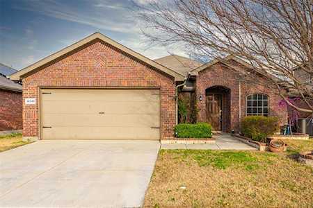 14348 Artisan Drive Fort Worth, TX 76052