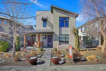 2759 S Honeycomb Way Boise, ID 83716