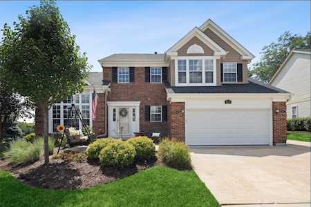 1768 Bradford Ln Crystal Lake, IL 60014